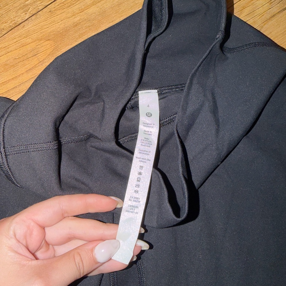 Lululemon Align Mini Flare black leggings 32” length #activewear #yoga - Picture 4 of 5